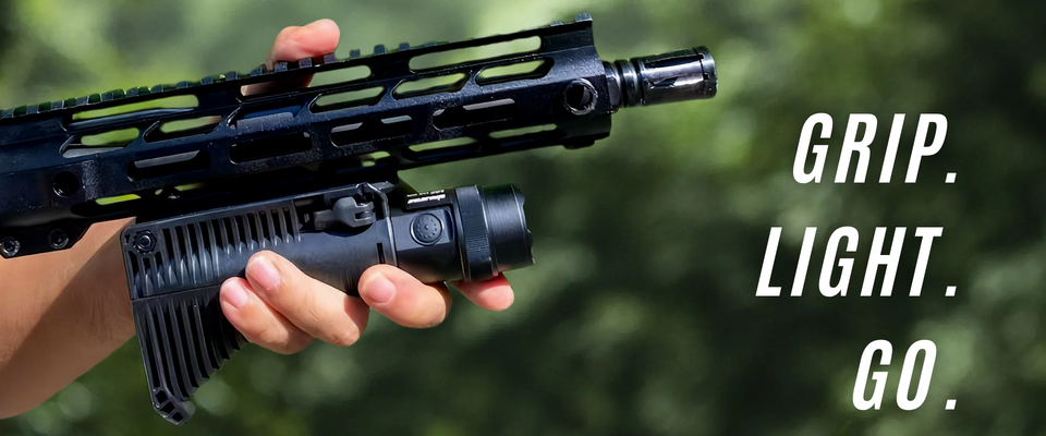 AGC 1600 Lumens Triangle Grip Tactical Flashlight with Green Laser - LumensGate