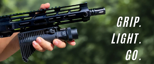AGC 1600 Lumens Triangle Grip Tactical Flashlight with Green Laser - LumensGate